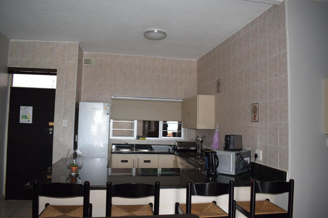 Sunrise Beach Resort Amanzimtoti Eksteriør billede