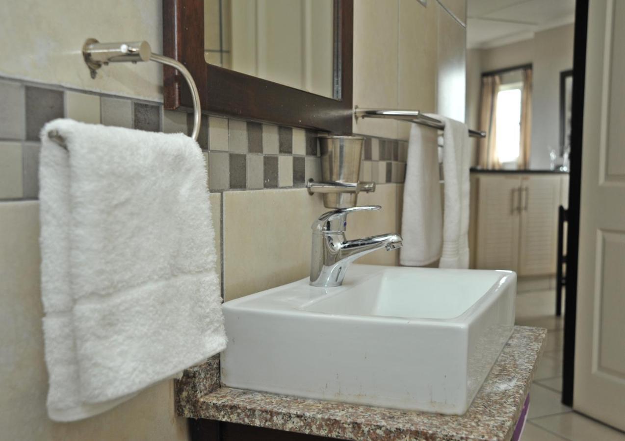 Sunrise Beach Resort Amanzimtoti Eksteriør billede